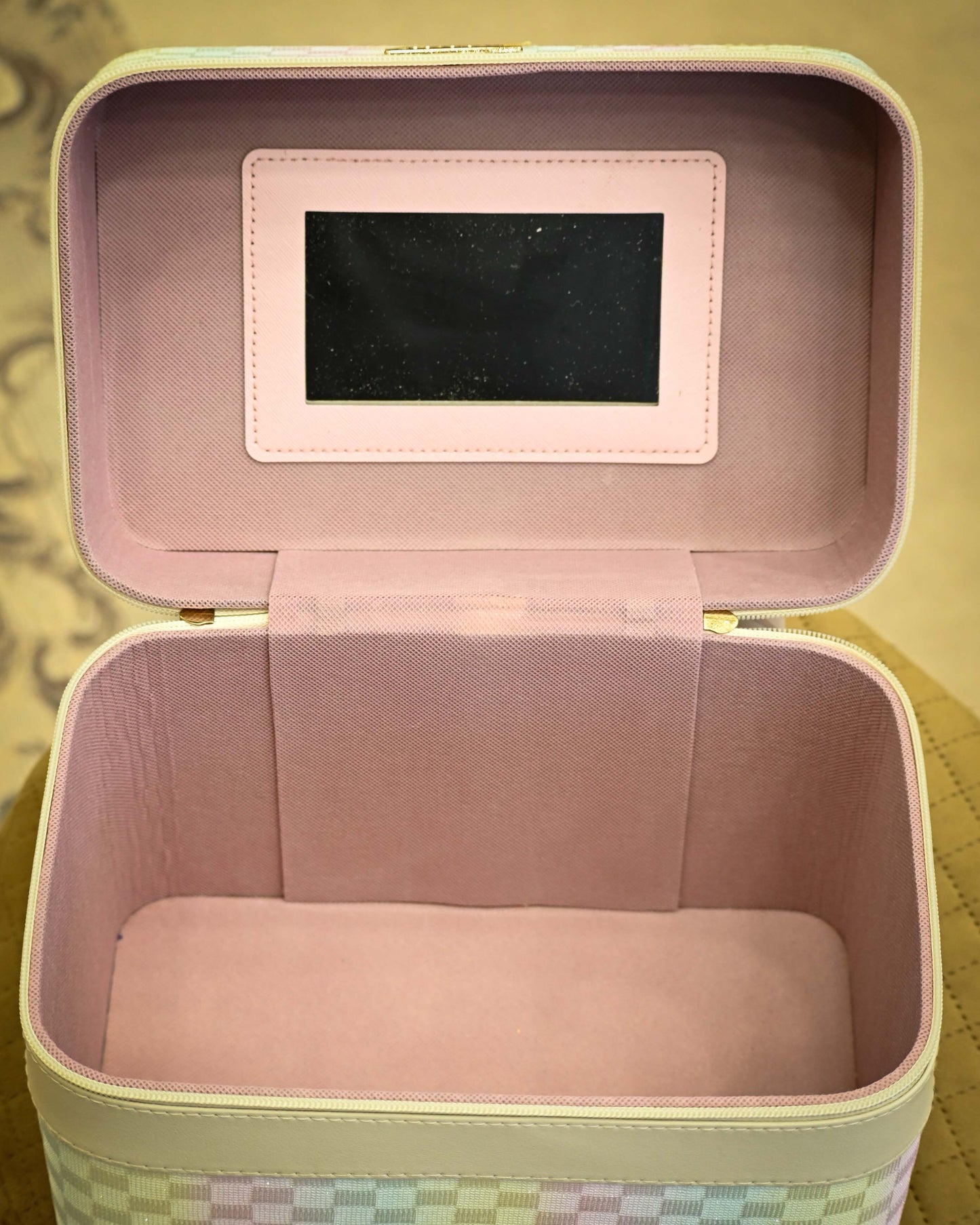 Bridal makeup & Jewellery Vanity Box