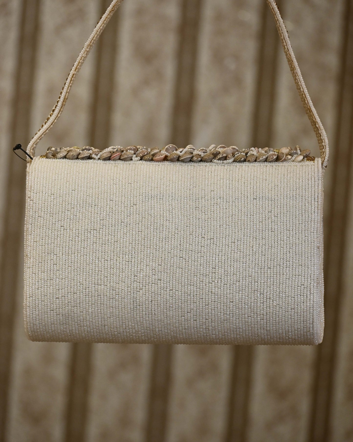 Women Shell Clutch