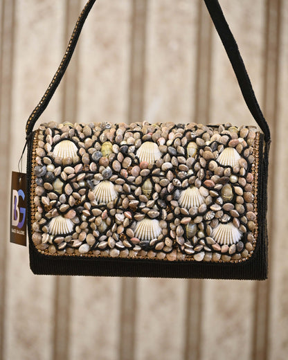 Women Shell Clutch